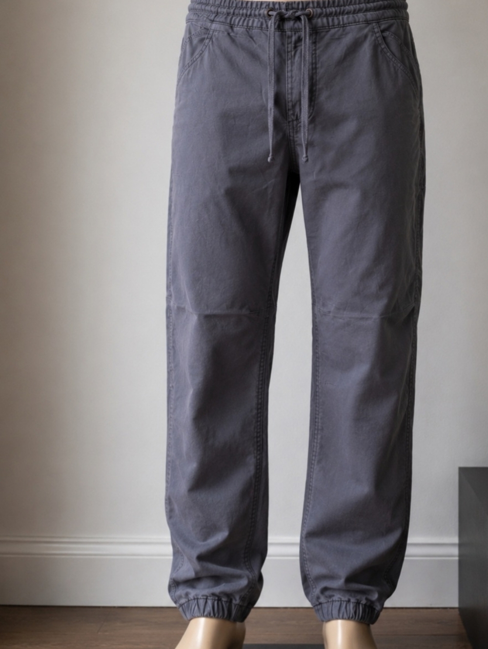 Casual Drawstring Jogger Pants in Charcoal Gray